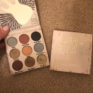 Brand new eyeshadow palette never used.